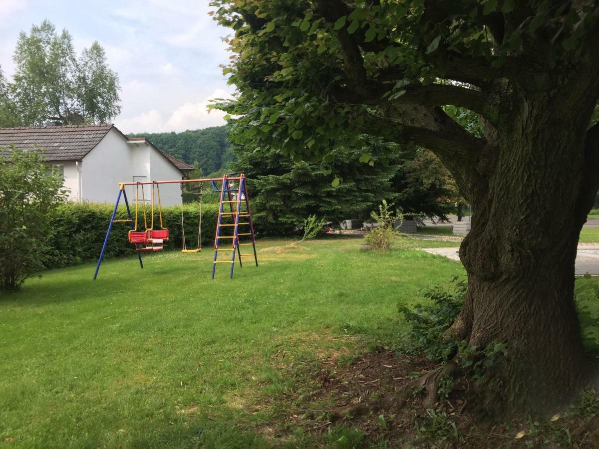 Ferienwohnung An Der Burg Windeck Exteriér fotografie