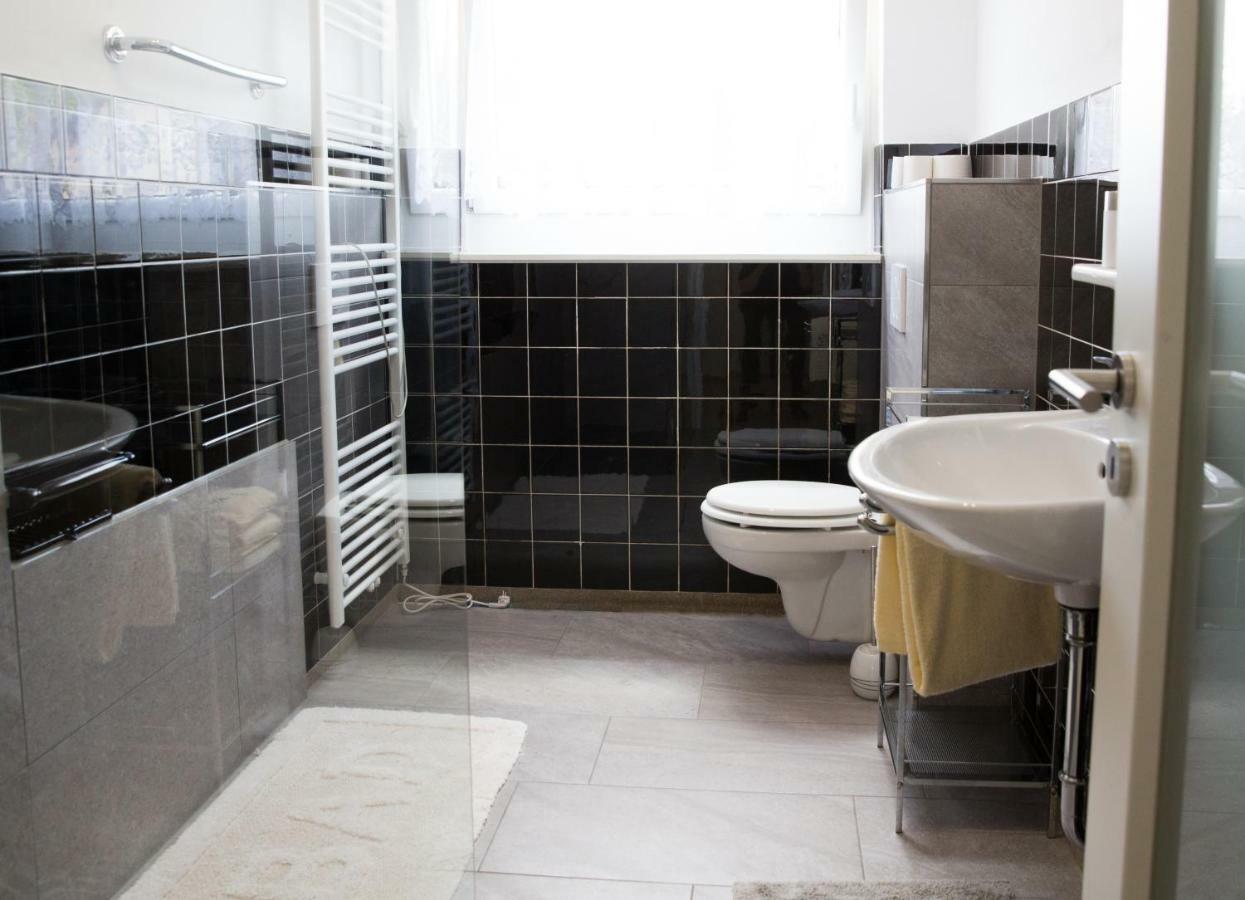 Ferienwohnung An Der Burg Windeck Exteriér fotografie